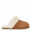 Ugg Scuffette II Slippers for Women's Slippers Colour Chestnut