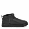 Ugg Ugg Classic UM Lthr Ld10 for Women's Boots Colour Black